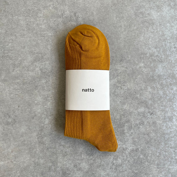 holiday socks / mustard