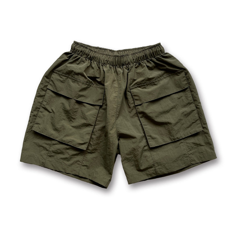【SAMPLE】loose silhouette nylon cargo shorts / oliveディティール画像