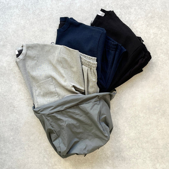 premium slab set up × compact nylon bag / charcoal