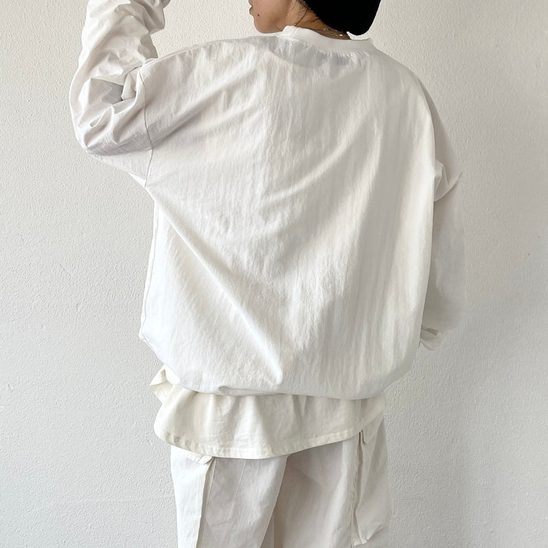 compact nylon pullover / ivory（コンパクトナイロンプルオーバー