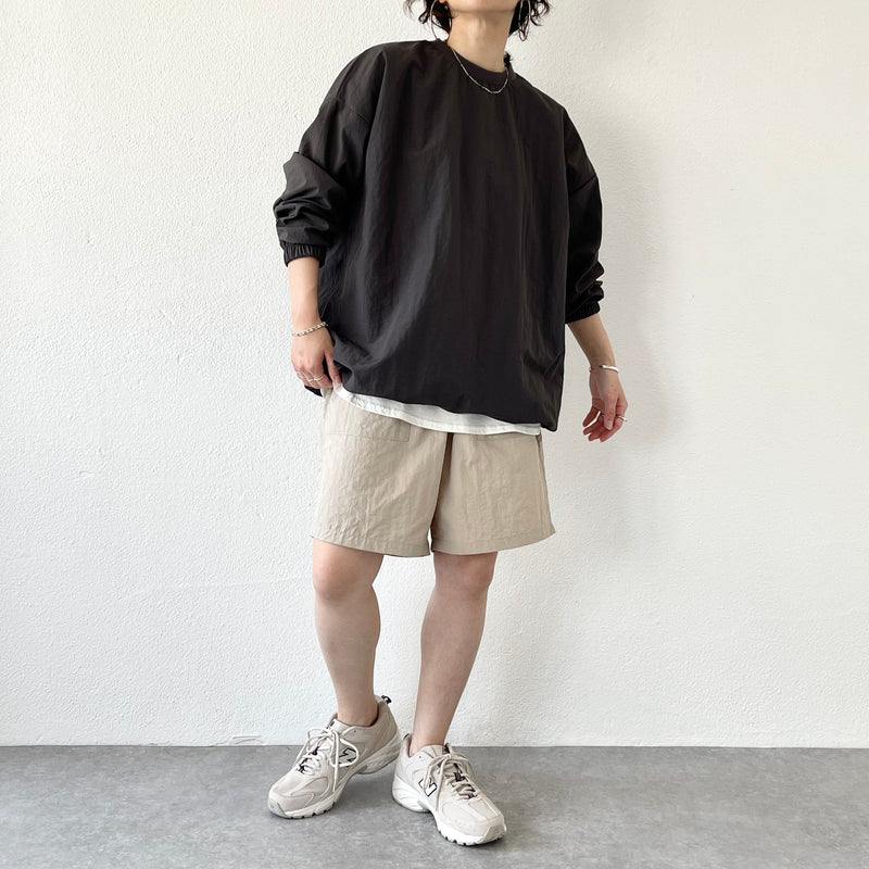 natto プレミアムナイロンプルオーバー / チャコール premium nylon