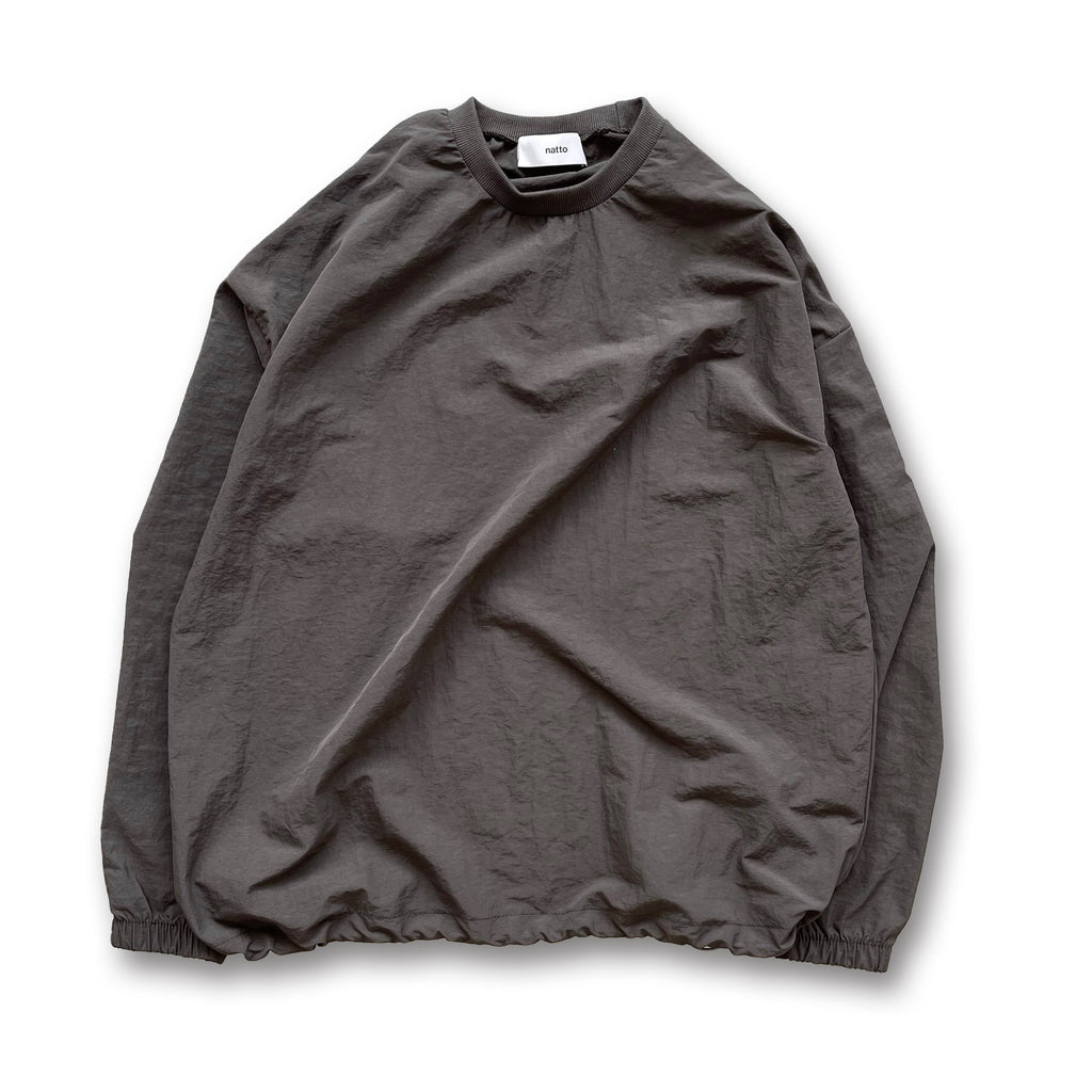トップス natto compact nylon pullover 01036-003-d9_4a098a6f-78f7-