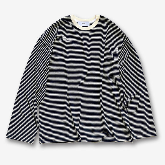 relax silhouette border long sleeve tee / navy