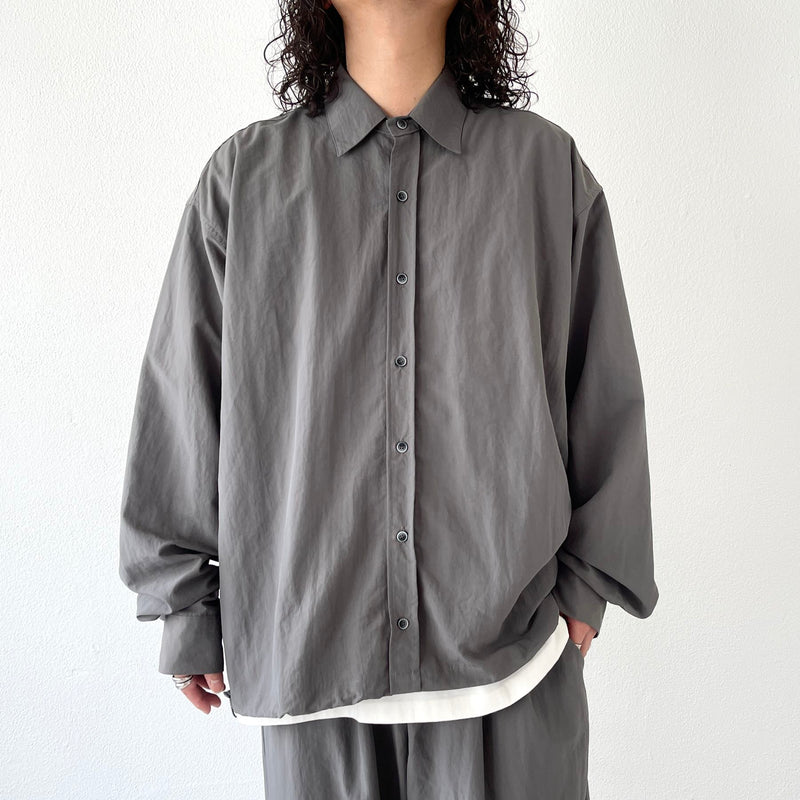 loose silhouette nylon shirt charcoal（ルーズシルエットナイロンシャツ チャコール） natto  ナット 公式オンラインショップ