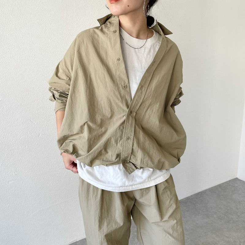 loose silhouette nylon shirt / beige（ルーズシルエットナイロン