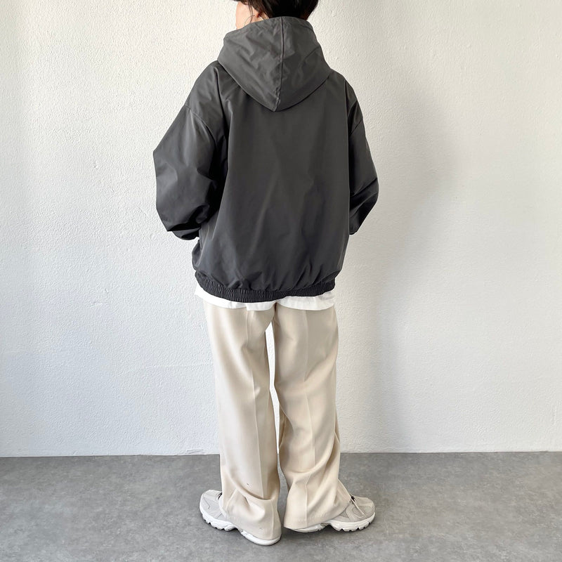 loose silhouette nylon mountain parker / charcoal（ルーズ