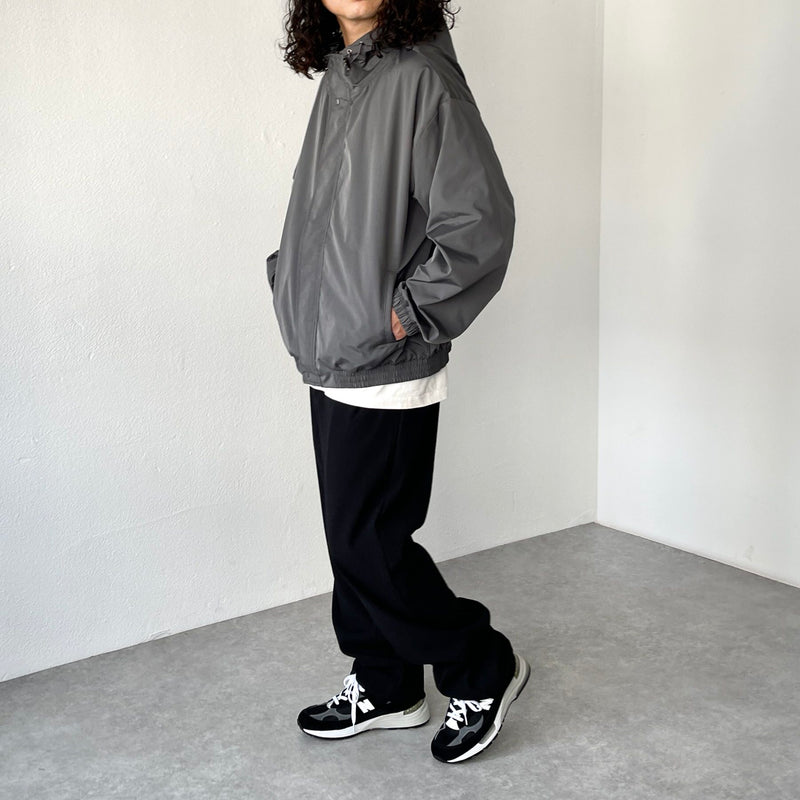 loose silhouette nylon mountain parker / charcoal（ルーズ