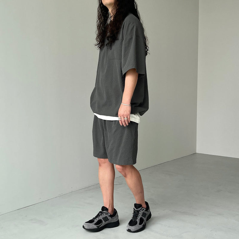 loose silhouette seersucker relax shorts / charcoal（ルーズ