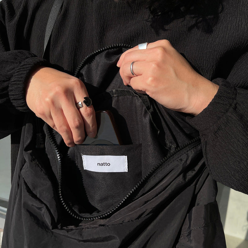 バッグ n14 EYELETS NYLON BAG (GREY) 3201B compact nylon bag / charcoal（コンパクトナイロンバッグ / グレー