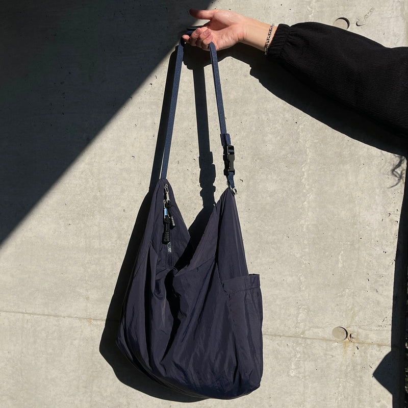 compact nylon bag / navyディティール画像