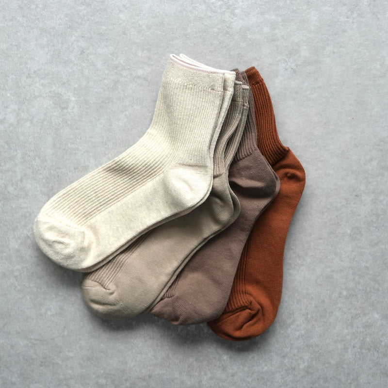 【SAMPLE】holiday short socks / oatmeal | natto | ナット 公式オンラインショップ