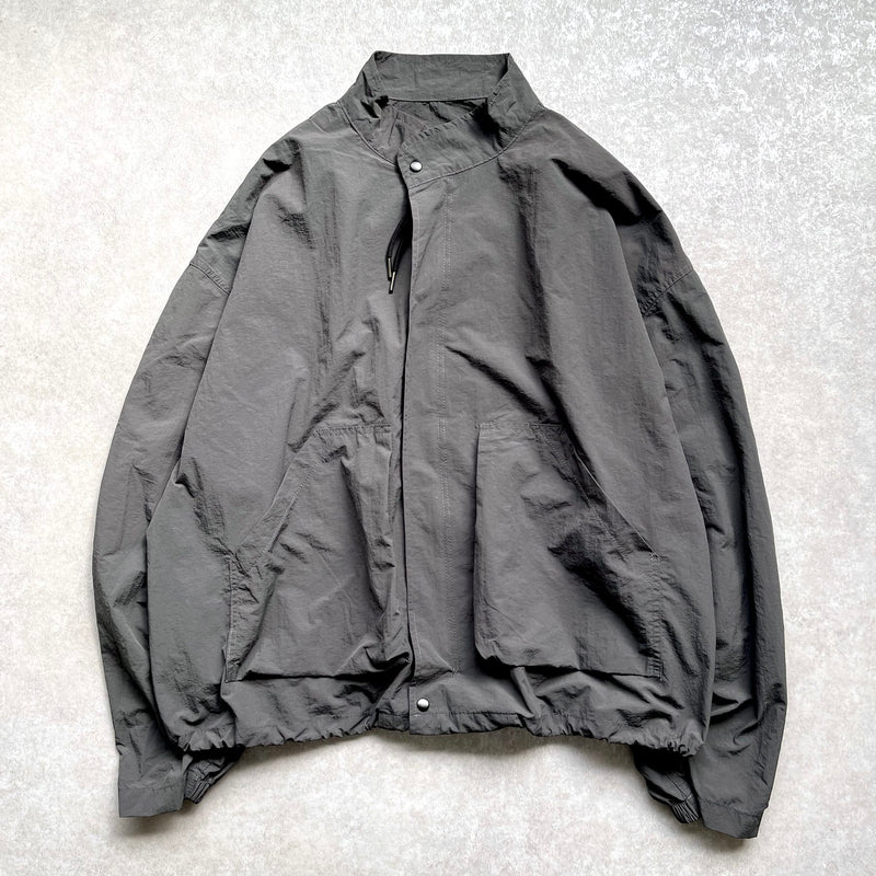 【SAMPLE】loose silhouette nylon jacket / charcoalディティール画像