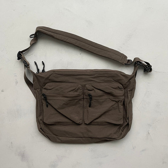 【SAMPLE】double pocket shoulder bag / khaki