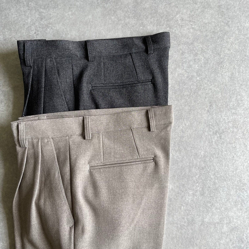 double tuck slacks pants / gray（ダブルタックスラックスパンツ