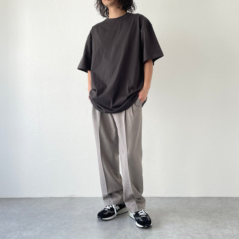 double tuck slacks pants / beige