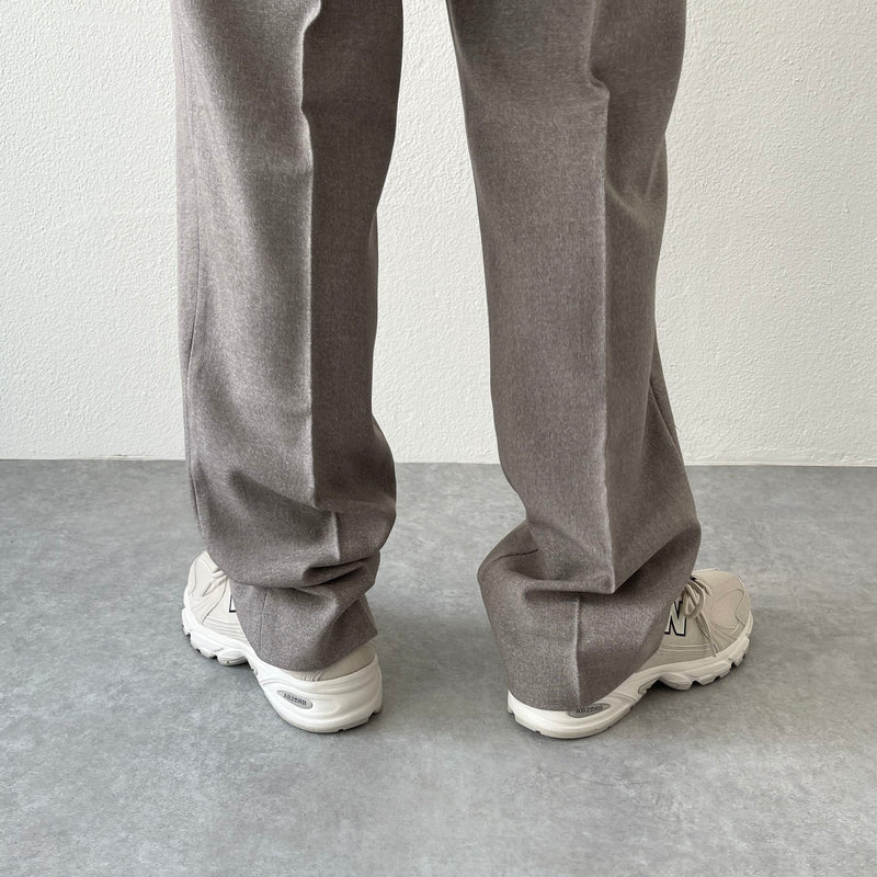 double tuck slacks pants / beige（ダブルタックスラックスパンツ / グレージュ） | natto | ナット  公式オンラインショップ