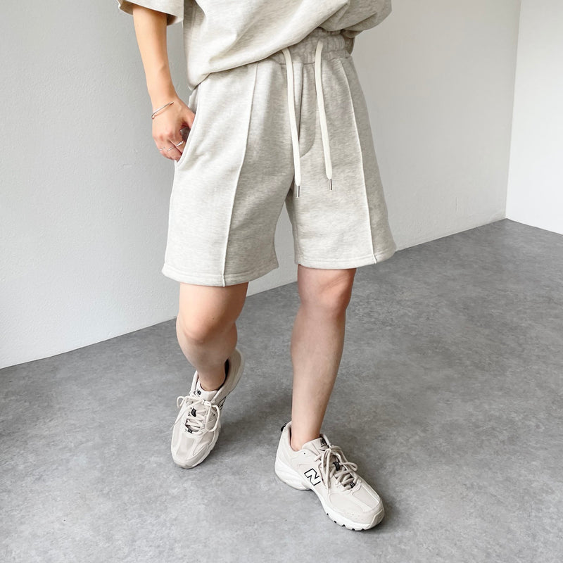 loose silhouette sweat shorts / beige（ルーズシルエットスウェット