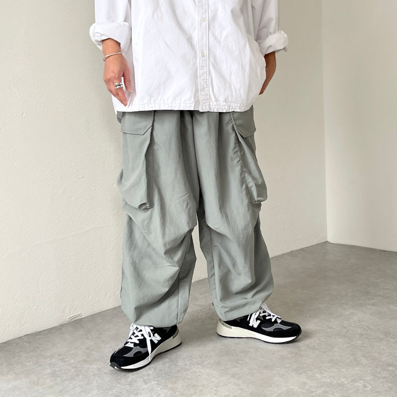 super loose silhouette cargo pants / gray | natto | ナット