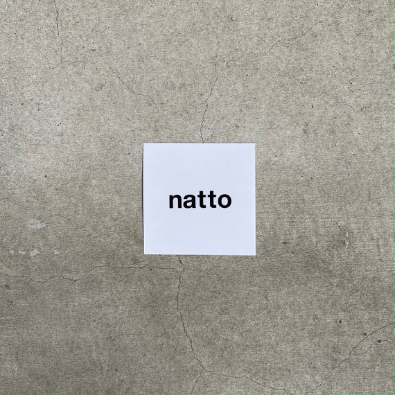natto logo sticker / white