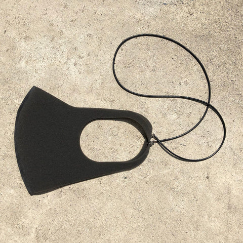 mask strap / black